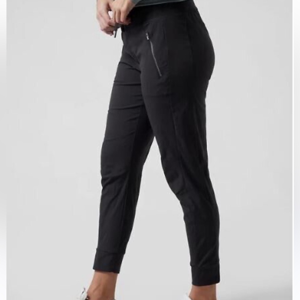Athleta TREKKIE NORTH HIGH RISE JOGGER